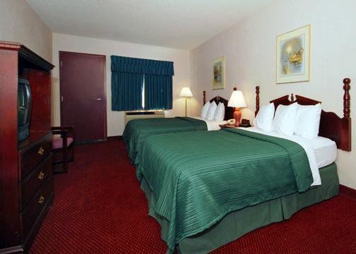 Days Inn By Wyndham Tiffin Room photo