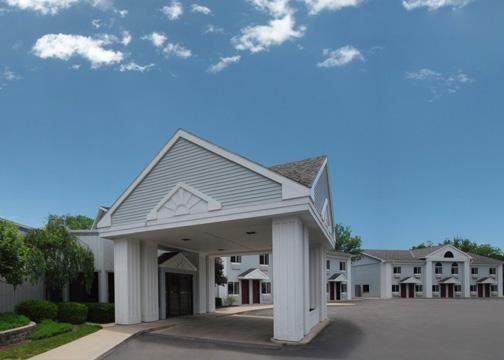 Days Inn By Wyndham Tiffin Exterior photo